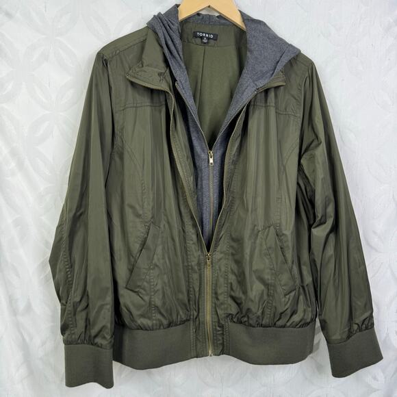 Torrid Nylon Jersey Bomber Olive  Jacket Size 2X - Picture 4 of 10